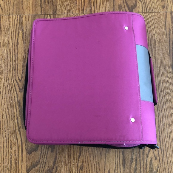 Five Star Mead 3” Ring Pink Zipper Binder w Strap - Picture 7 of 10